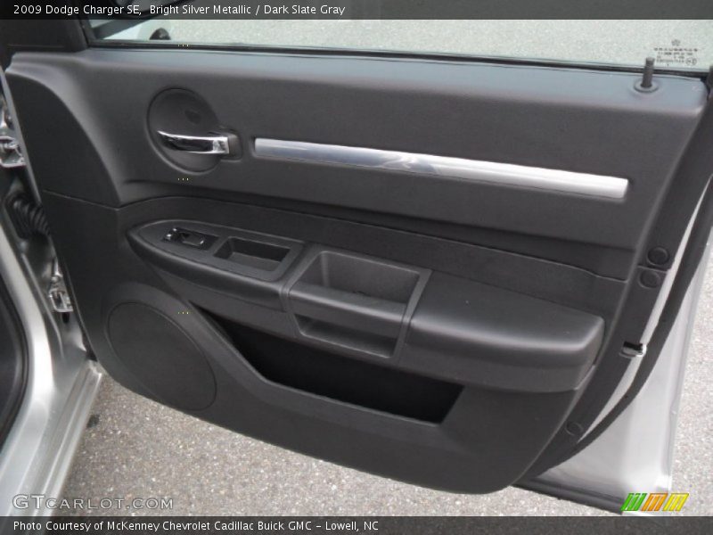 Door Panel of 2009 Charger SE