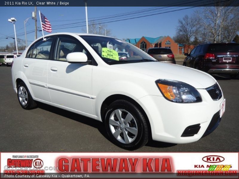 Clear White / Beige 2011 Kia Rio LX