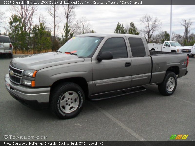 Graystone Metallic / Dark Charcoal 2007 Chevrolet Silverado 1500 Classic LS Extended Cab 4x4