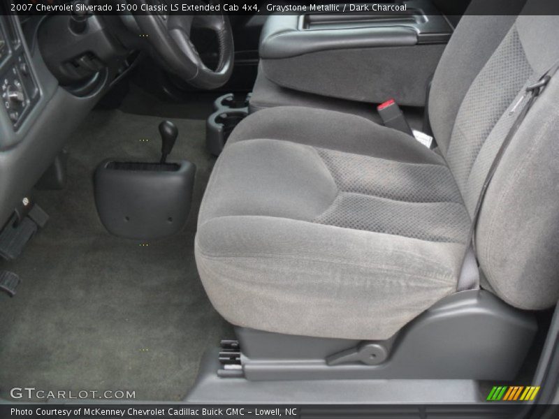 Graystone Metallic / Dark Charcoal 2007 Chevrolet Silverado 1500 Classic LS Extended Cab 4x4