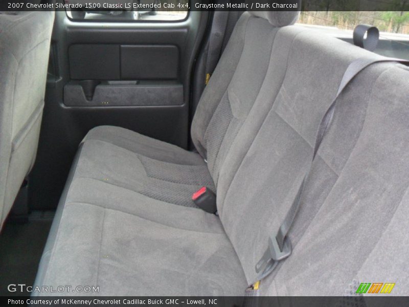 Graystone Metallic / Dark Charcoal 2007 Chevrolet Silverado 1500 Classic LS Extended Cab 4x4