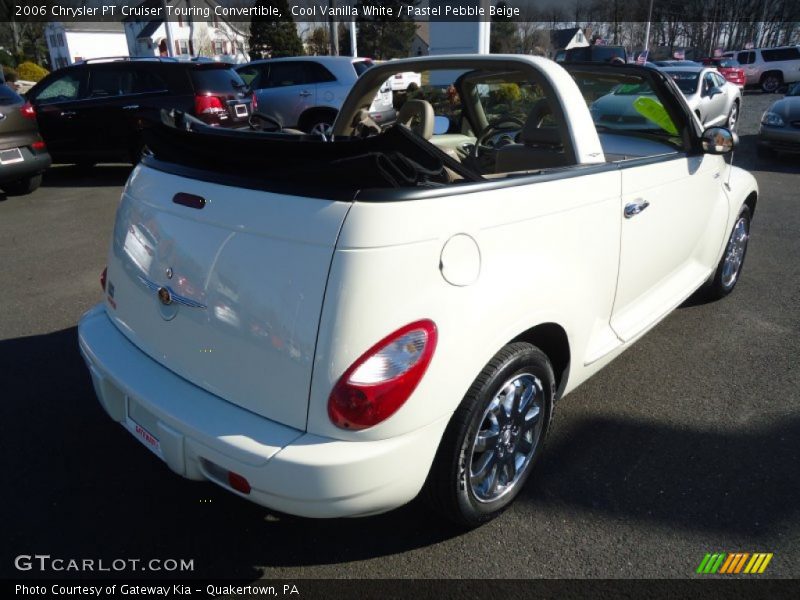 Cool Vanilla White / Pastel Pebble Beige 2006 Chrysler PT Cruiser Touring Convertible