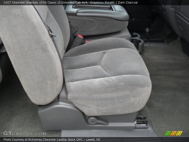 Graystone Metallic / Dark Charcoal 2007 Chevrolet Silverado 1500 Classic LS Extended Cab 4x4