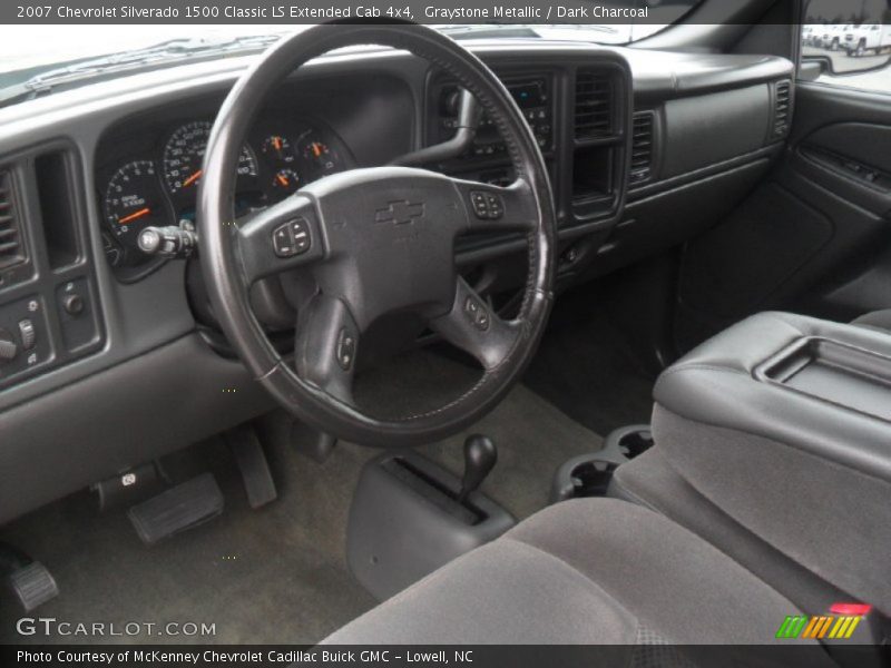 Graystone Metallic / Dark Charcoal 2007 Chevrolet Silverado 1500 Classic LS Extended Cab 4x4