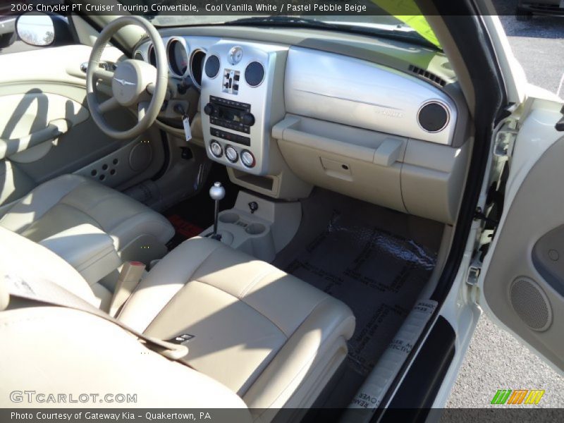Cool Vanilla White / Pastel Pebble Beige 2006 Chrysler PT Cruiser Touring Convertible
