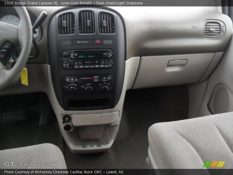 Linen Gold Metallic / Dark Khaki/Light Graystone 2005 Dodge Grand Caravan SE