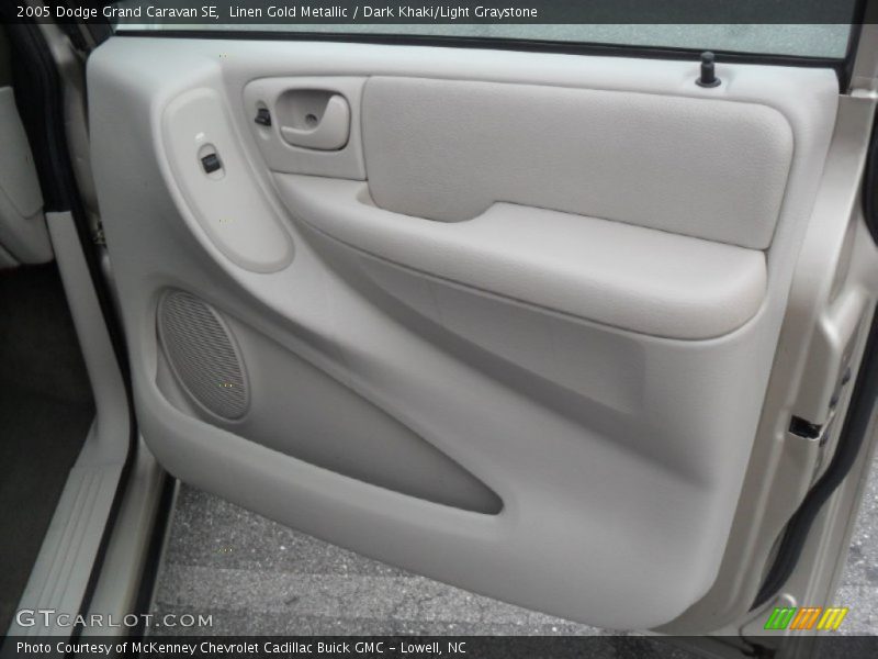 Linen Gold Metallic / Dark Khaki/Light Graystone 2005 Dodge Grand Caravan SE