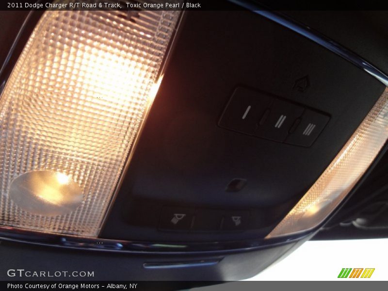 Toxic Orange Pearl / Black 2011 Dodge Charger R/T Road & Track