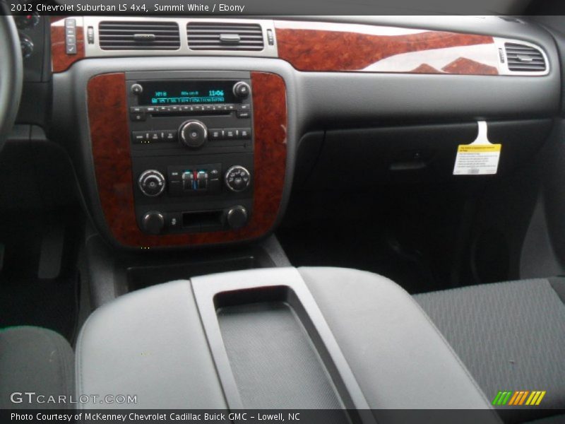 Summit White / Ebony 2012 Chevrolet Suburban LS 4x4