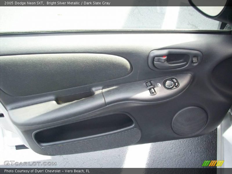 Bright Silver Metallic / Dark Slate Gray 2005 Dodge Neon SXT