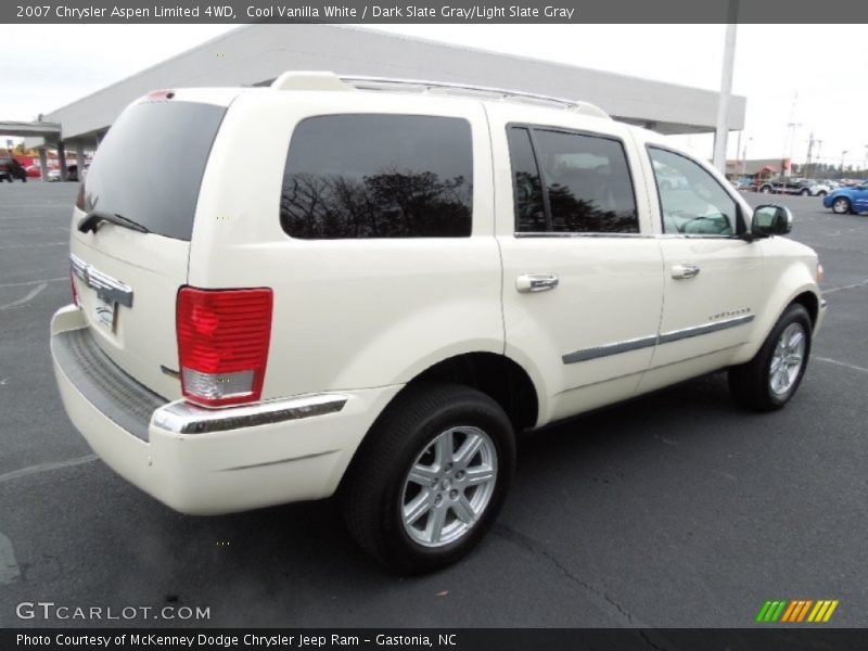 Cool Vanilla White / Dark Slate Gray/Light Slate Gray 2007 Chrysler Aspen Limited 4WD