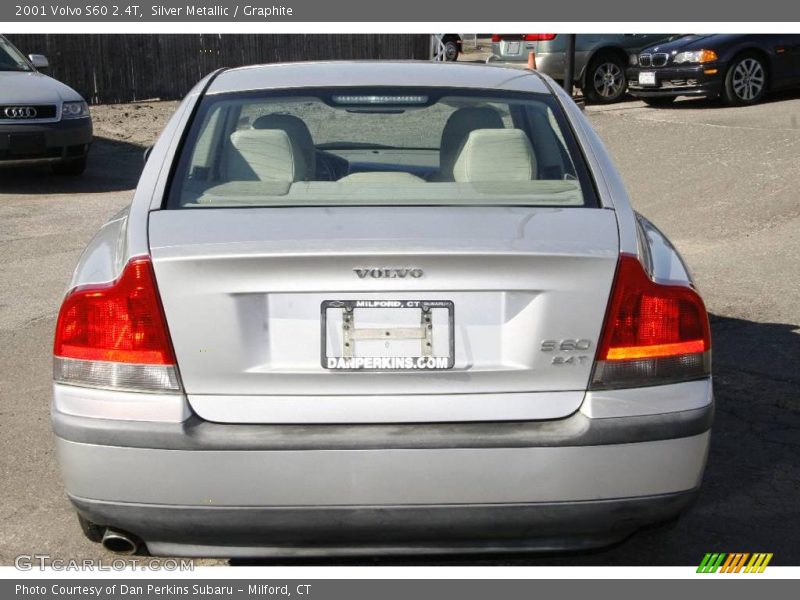 Silver Metallic / Graphite 2001 Volvo S60 2.4T