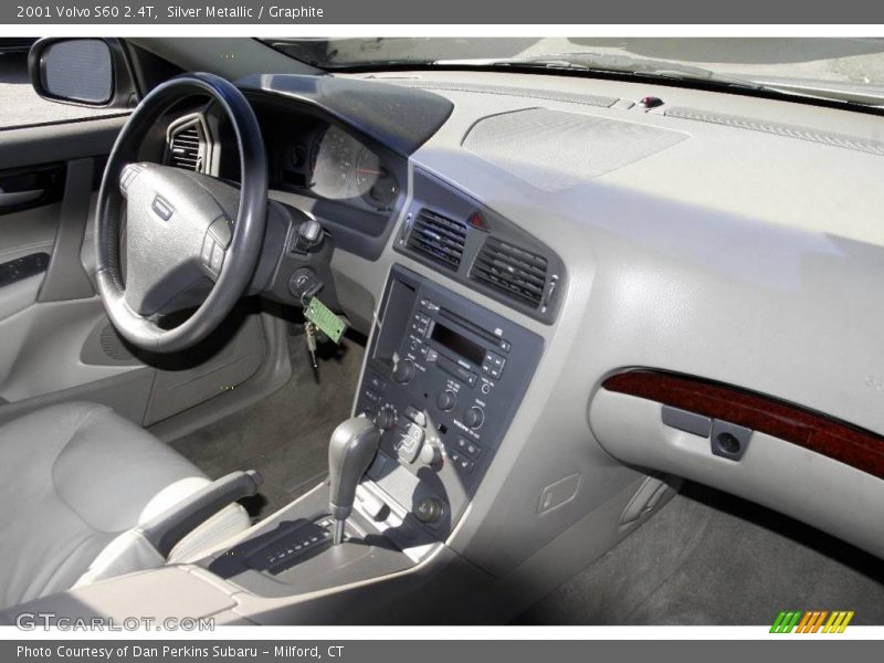 Silver Metallic / Graphite 2001 Volvo S60 2.4T