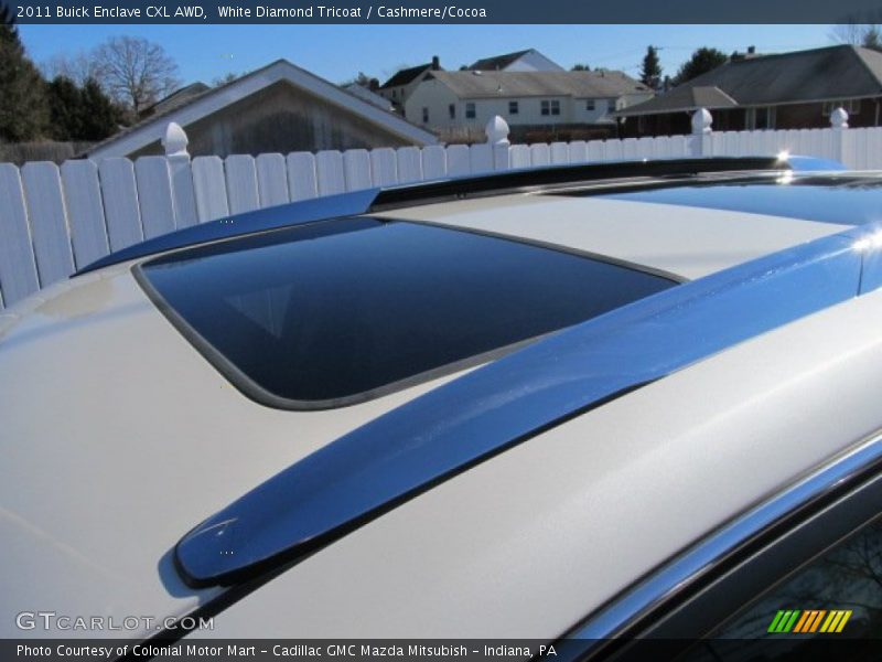 White Diamond Tricoat / Cashmere/Cocoa 2011 Buick Enclave CXL AWD