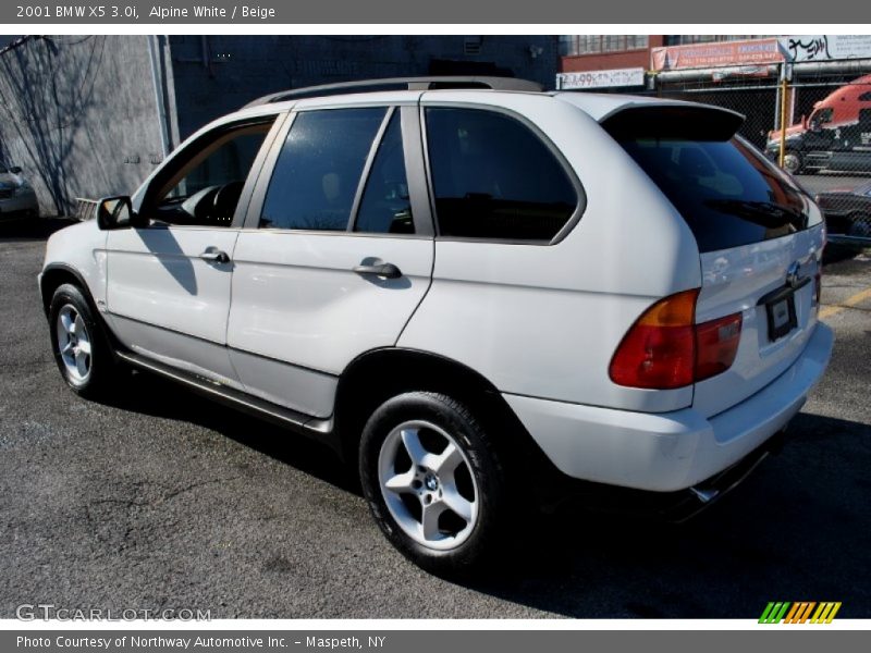 Alpine White / Beige 2001 BMW X5 3.0i