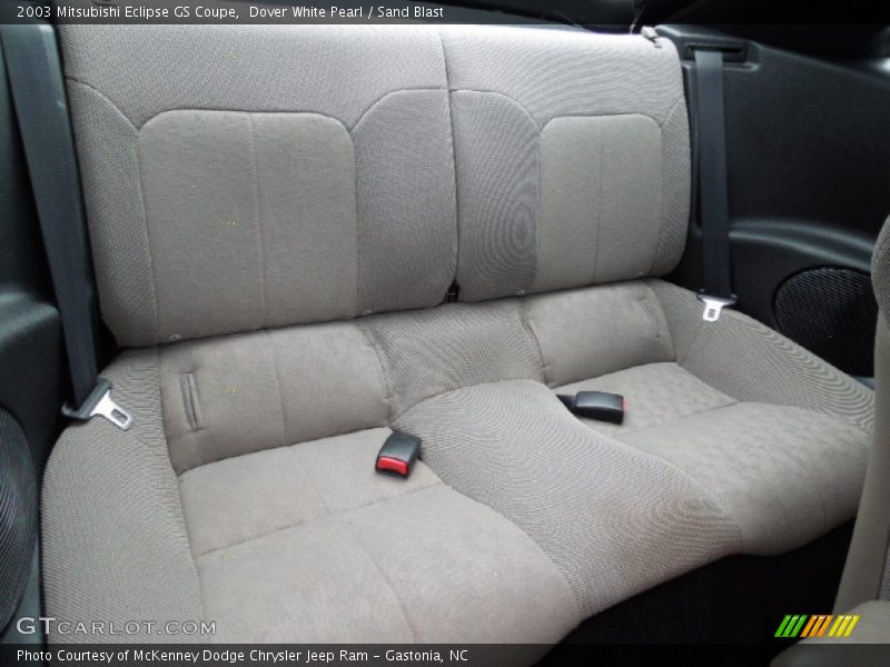 Dover White Pearl / Sand Blast 2003 Mitsubishi Eclipse GS Coupe