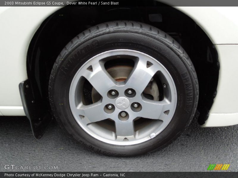 Dover White Pearl / Sand Blast 2003 Mitsubishi Eclipse GS Coupe