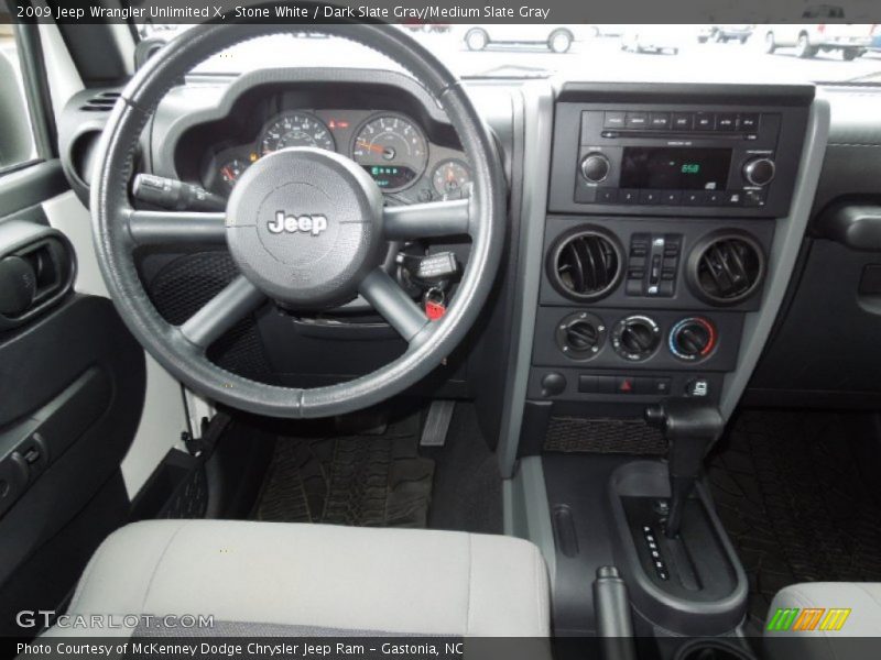 Stone White / Dark Slate Gray/Medium Slate Gray 2009 Jeep Wrangler Unlimited X