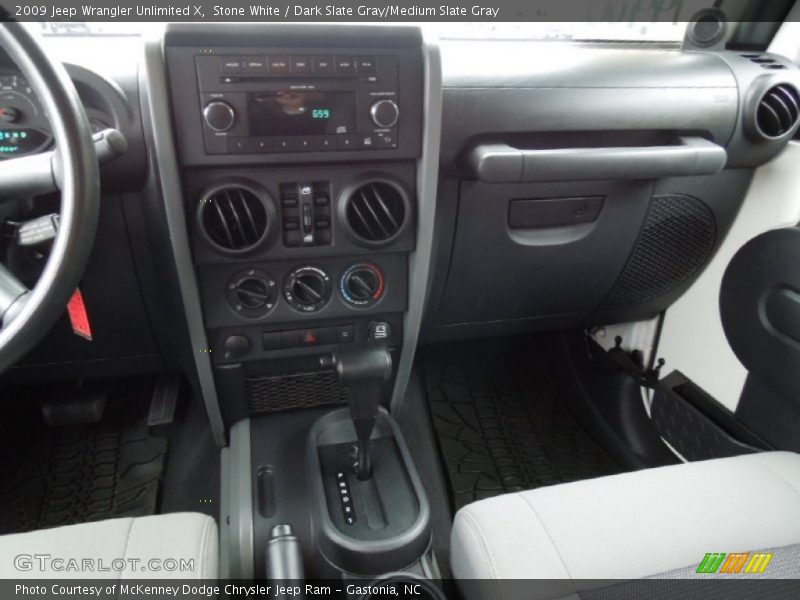 Stone White / Dark Slate Gray/Medium Slate Gray 2009 Jeep Wrangler Unlimited X