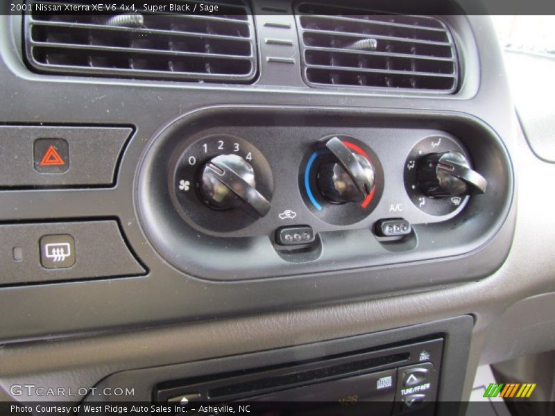 Super Black / Sage 2001 Nissan Xterra XE V6 4x4