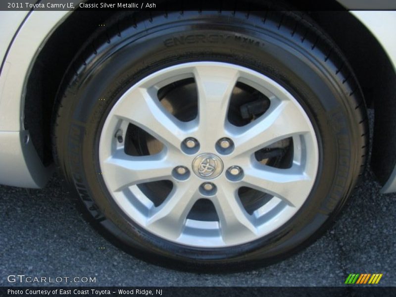 Classic Silver Metallic / Ash 2011 Toyota Camry LE