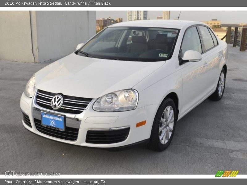 Candy White / Titan Black 2010 Volkswagen Jetta S Sedan