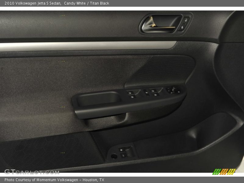 Candy White / Titan Black 2010 Volkswagen Jetta S Sedan