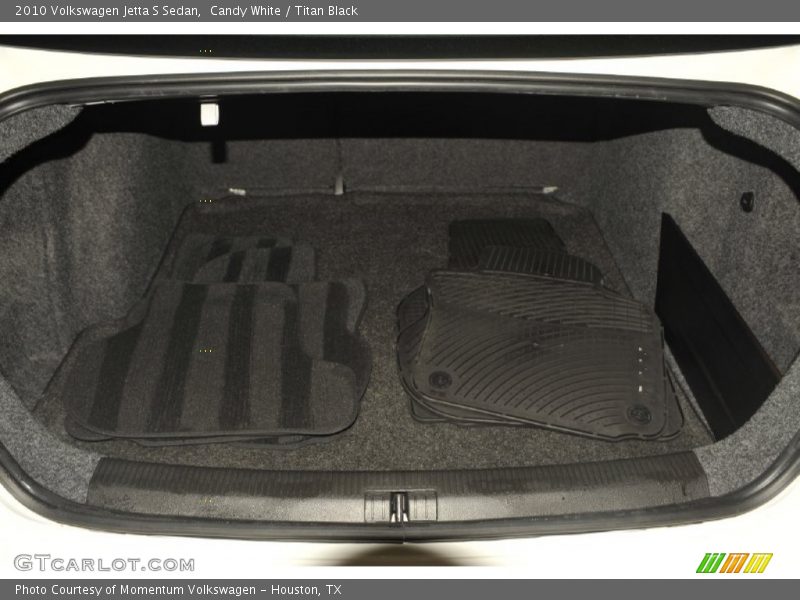 Candy White / Titan Black 2010 Volkswagen Jetta S Sedan