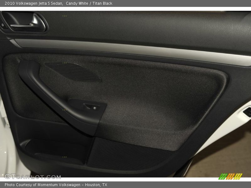 Candy White / Titan Black 2010 Volkswagen Jetta S Sedan