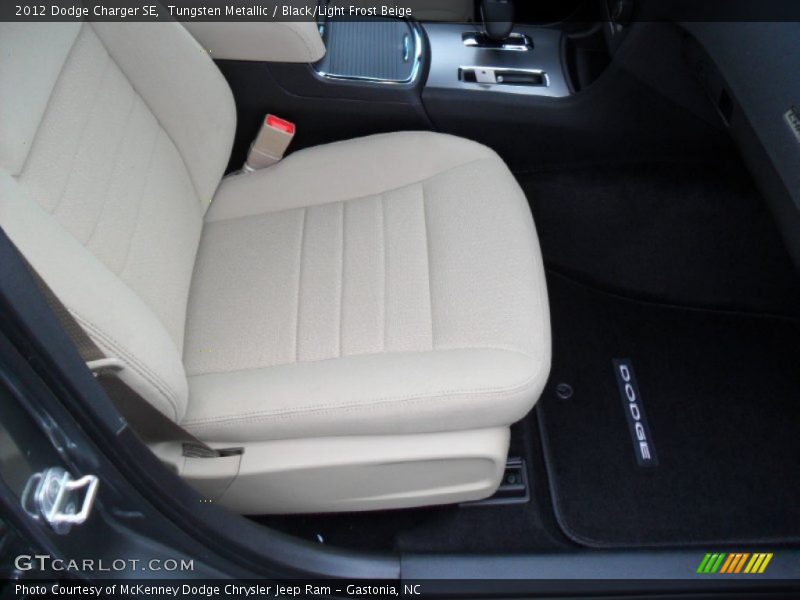 Tungsten Metallic / Black/Light Frost Beige 2012 Dodge Charger SE