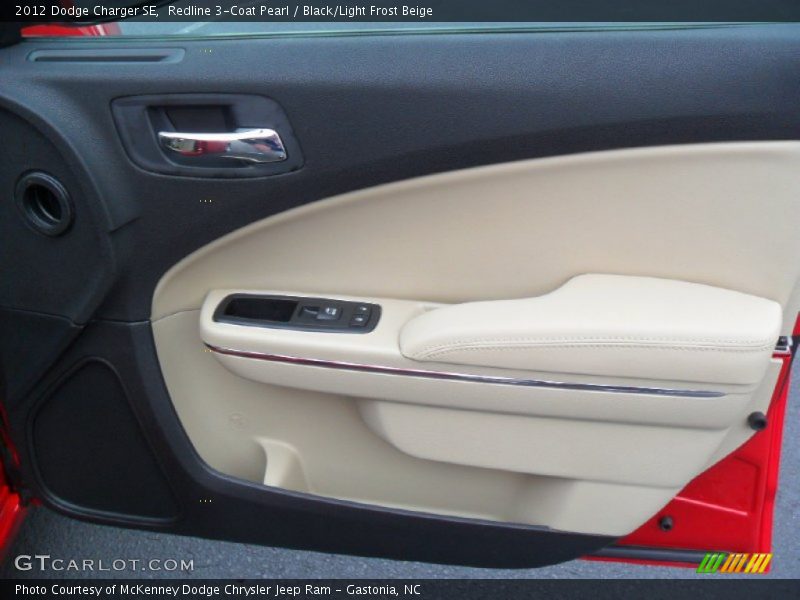Redline 3-Coat Pearl / Black/Light Frost Beige 2012 Dodge Charger SE