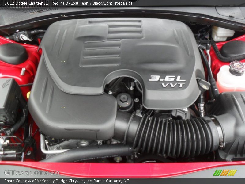 Redline 3-Coat Pearl / Black/Light Frost Beige 2012 Dodge Charger SE