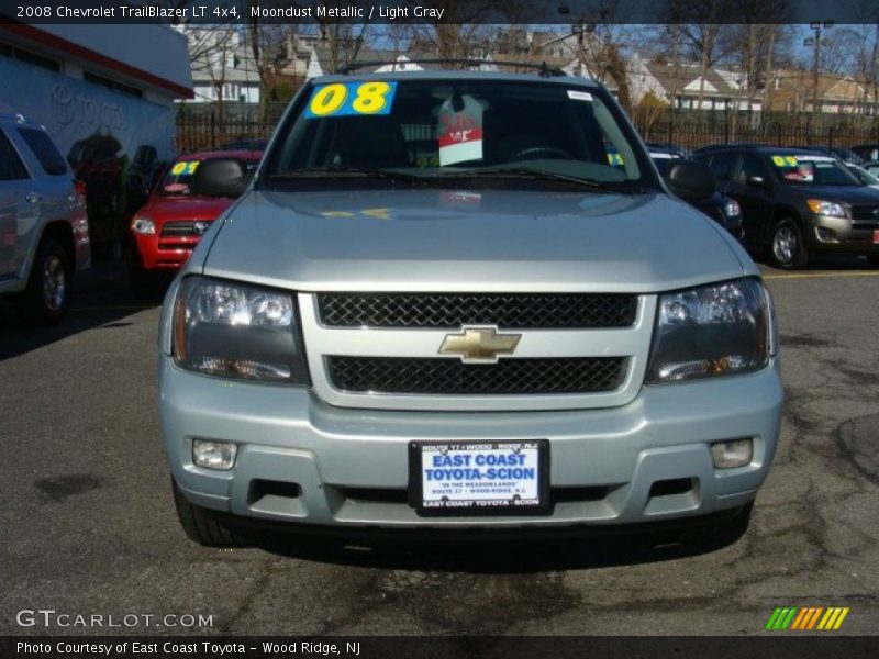 Moondust Metallic / Light Gray 2008 Chevrolet TrailBlazer LT 4x4