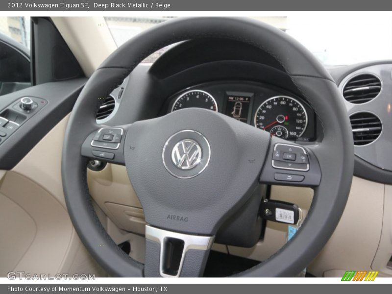 Deep Black Metallic / Beige 2012 Volkswagen Tiguan SE