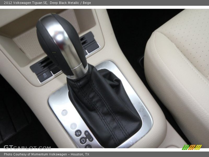 Deep Black Metallic / Beige 2012 Volkswagen Tiguan SE