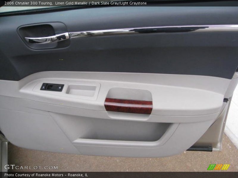 Linen Gold Metallic / Dark Slate Gray/Light Graystone 2006 Chrysler 300 Touring
