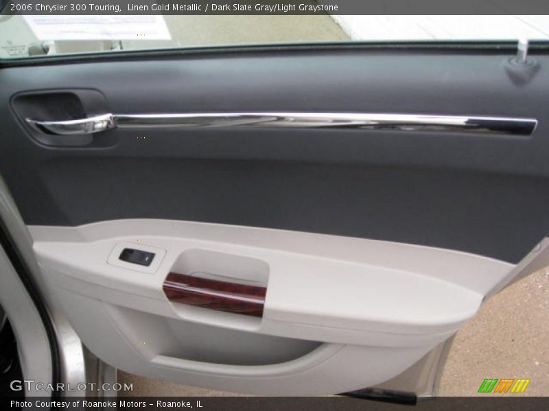 Linen Gold Metallic / Dark Slate Gray/Light Graystone 2006 Chrysler 300 Touring