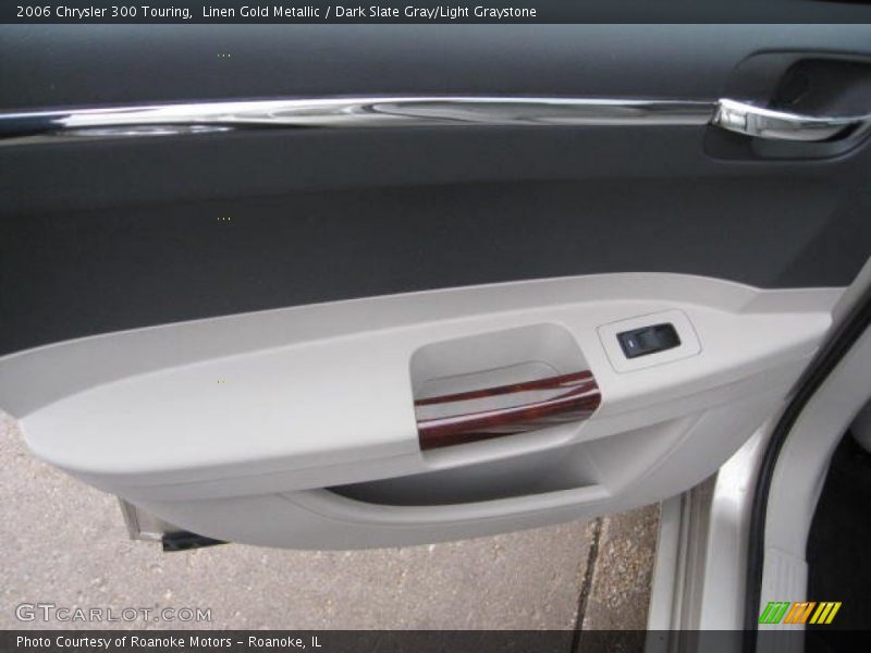 Linen Gold Metallic / Dark Slate Gray/Light Graystone 2006 Chrysler 300 Touring
