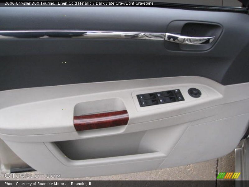 Linen Gold Metallic / Dark Slate Gray/Light Graystone 2006 Chrysler 300 Touring