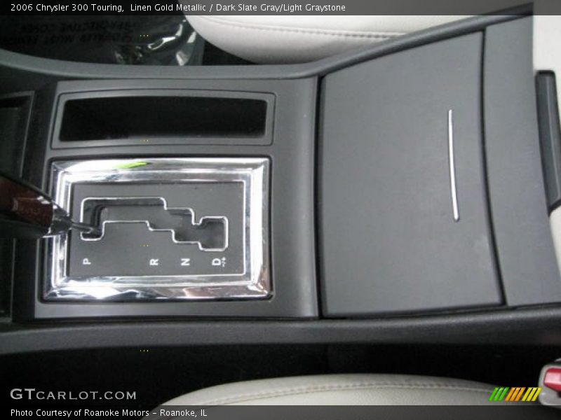 Linen Gold Metallic / Dark Slate Gray/Light Graystone 2006 Chrysler 300 Touring