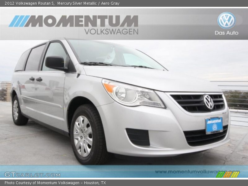 Mercury Silver Metallic / Aero Gray 2012 Volkswagen Routan S