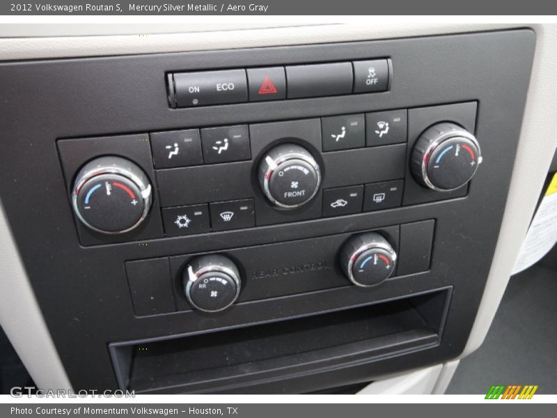 Controls of 2012 Routan S