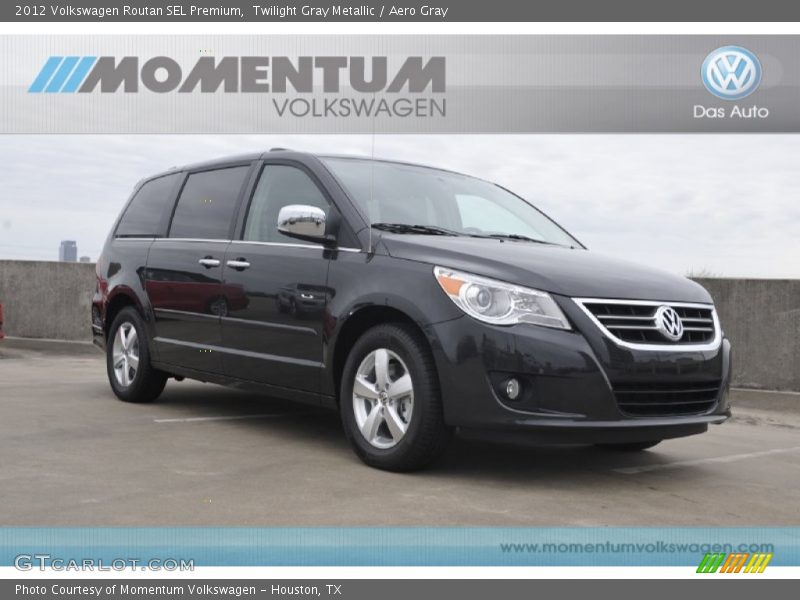 Twilight Gray Metallic / Aero Gray 2012 Volkswagen Routan SEL Premium