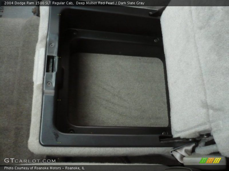 Deep Molten Red Pearl / Dark Slate Gray 2004 Dodge Ram 1500 SLT Regular Cab