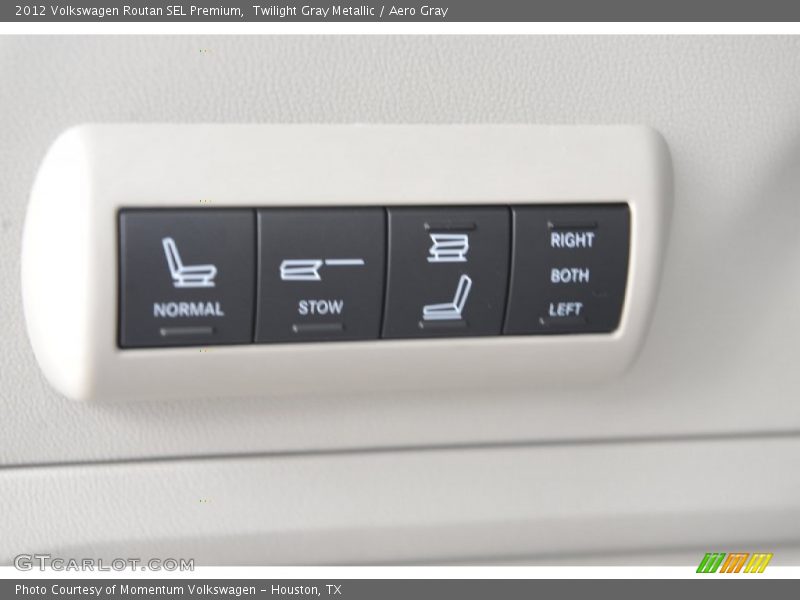 Twilight Gray Metallic / Aero Gray 2012 Volkswagen Routan SEL Premium