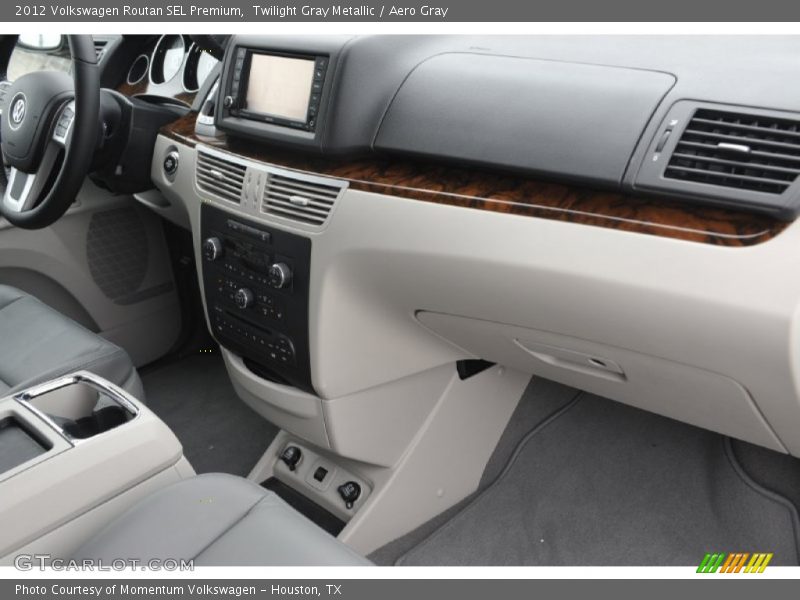 Twilight Gray Metallic / Aero Gray 2012 Volkswagen Routan SEL Premium
