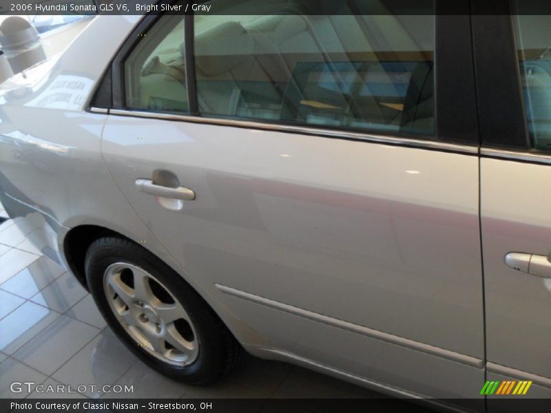 Bright Silver / Gray 2006 Hyundai Sonata GLS V6