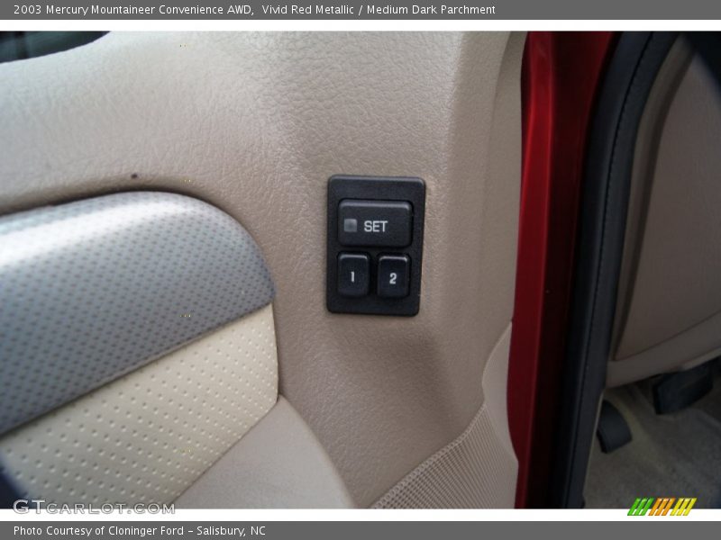 Vivid Red Metallic / Medium Dark Parchment 2003 Mercury Mountaineer Convenience AWD