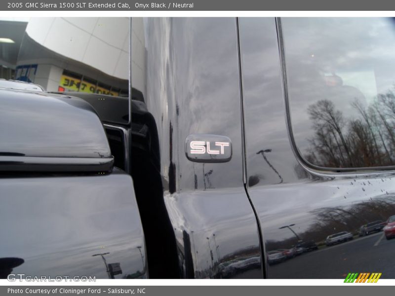 Onyx Black / Neutral 2005 GMC Sierra 1500 SLT Extended Cab
