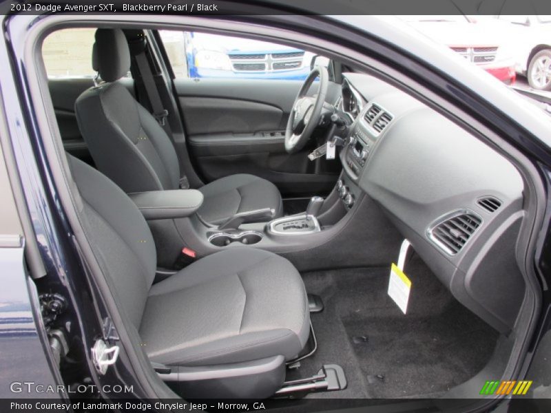  2012 Avenger SXT Black Interior
